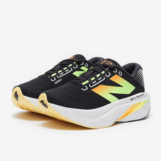 New Balance FuelCell SuperComp Trainer v3